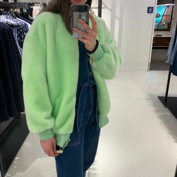 SOFTEST COAT EVER Tibi Faux Fur Bomber Style Jacket Green Small - Picture 5 of 9